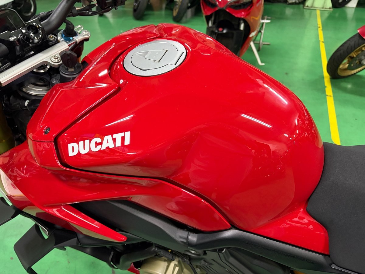 Ducati STREET FIGHTER V4S 2020, рама ZDMFA00AALB002612 – мотоцикл из Японии с аукциона IAUC, фото 4
