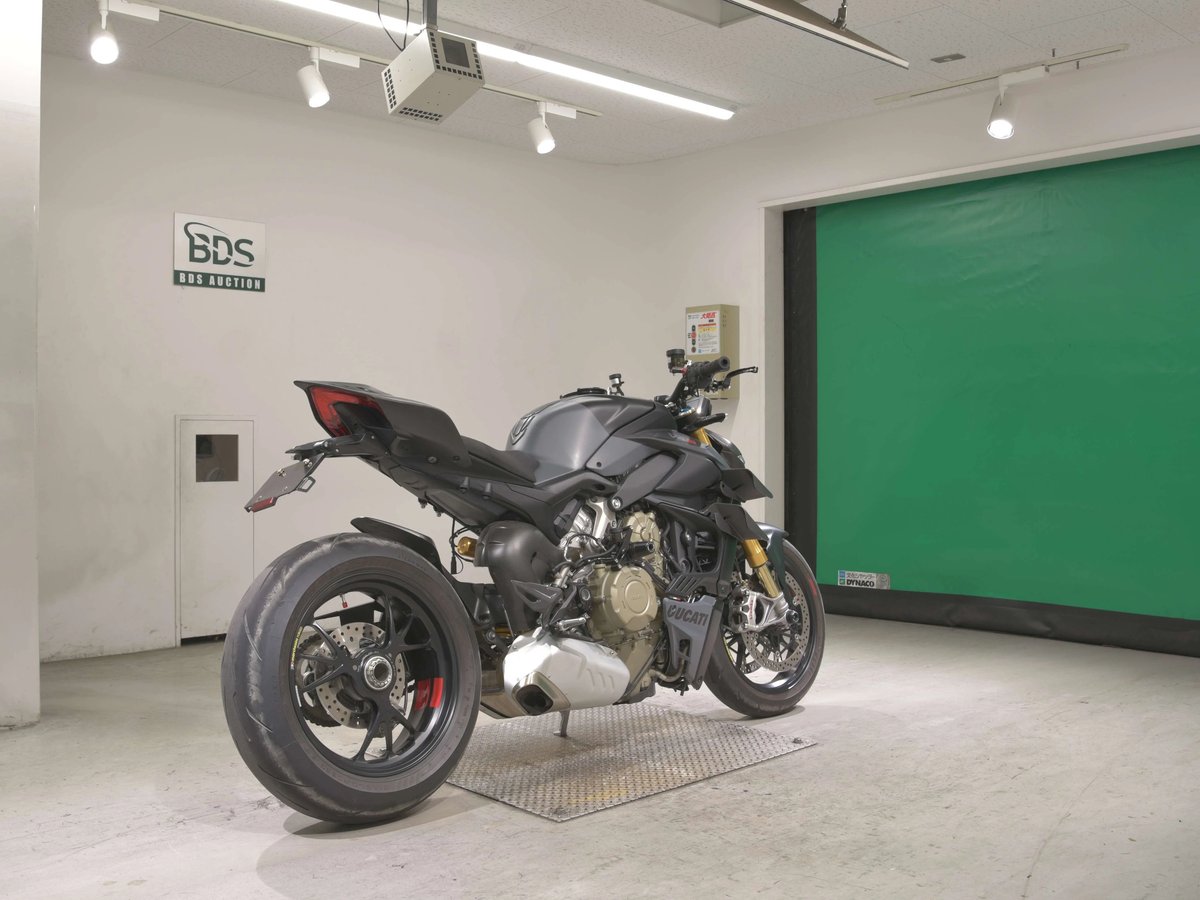 Ducati STREETFIGHTER V4S 2024, рама ZDM4F00AARB004603 – мотоцикл из Японии с аукциона BDS, фото 5