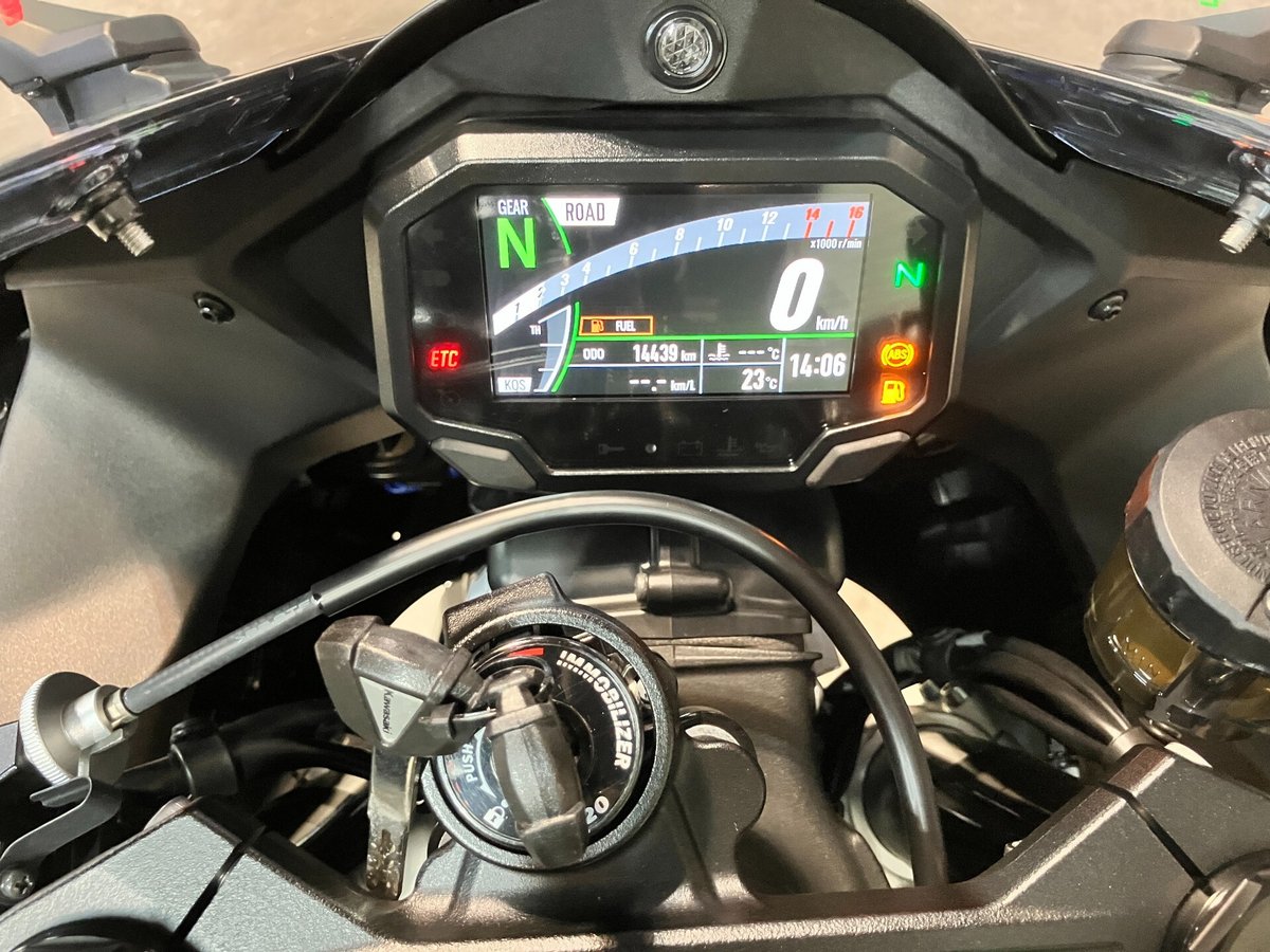 Kawasaki NINJA ZX-10RA 2023, рама ZXT02L-011967 – мотоцикл из Японии с аукциона IAUC, фото 3