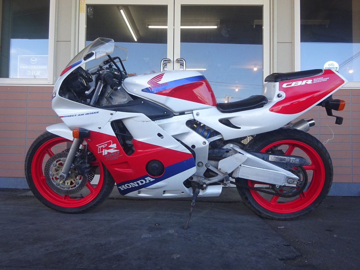 Honda CBR250RR 1990, рама MC22-1001899 – мотоцикл из Японии с аукциона IAUC, фото 3