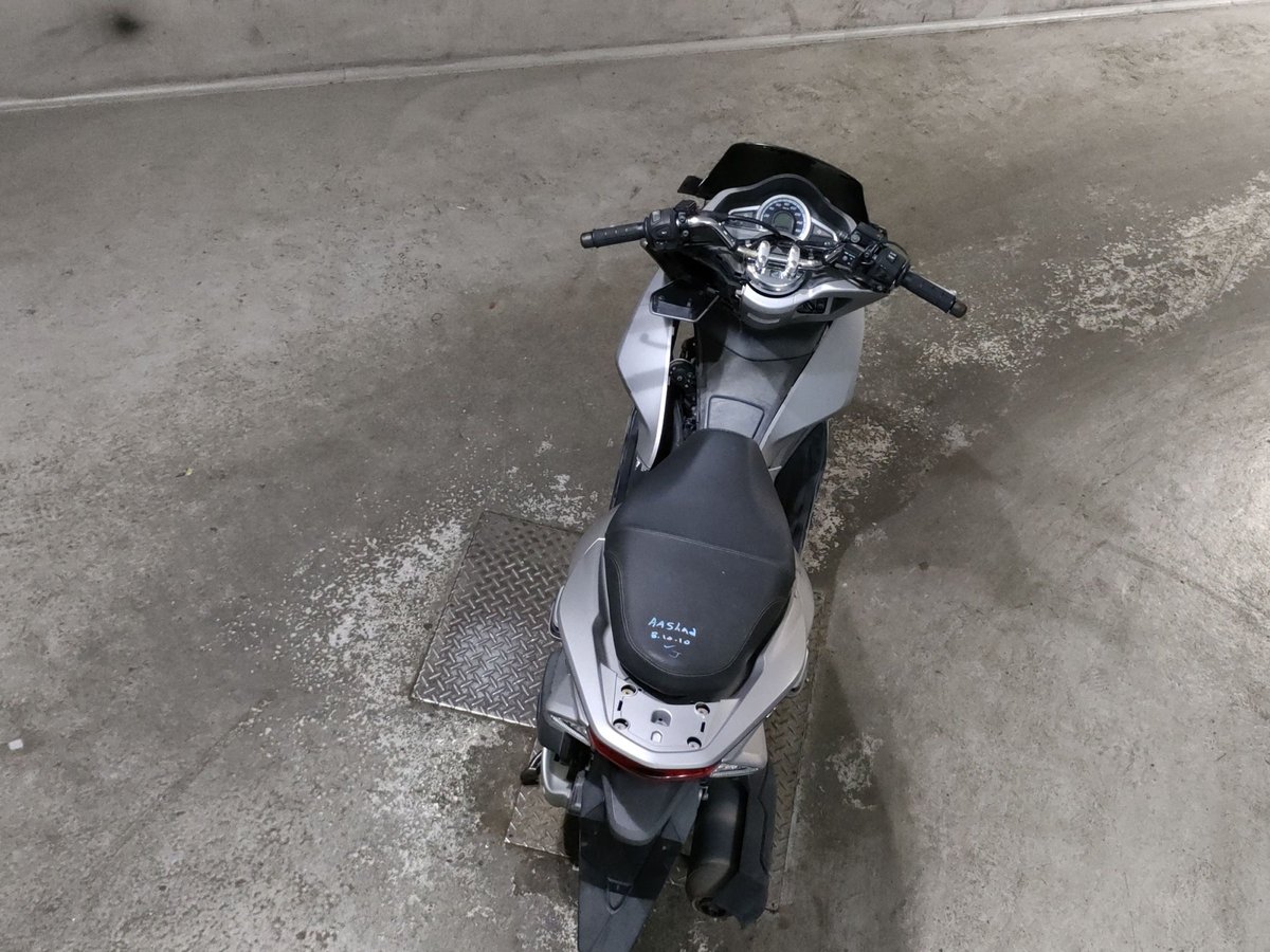 Honda PCX150 2015, рама KF18-1002343 – мотоцикл из Японии с аукциона JBA, фото 6