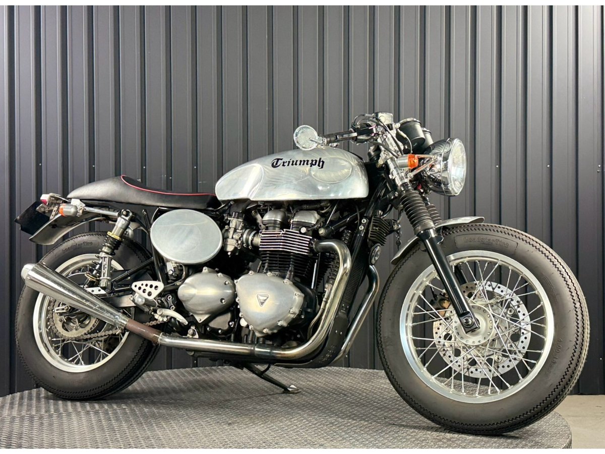 Triumph THRUXTON900 2013, рама SMTTJ9147GD574706 – мотоцикл из Японии с аукциона IAUC, фото 1