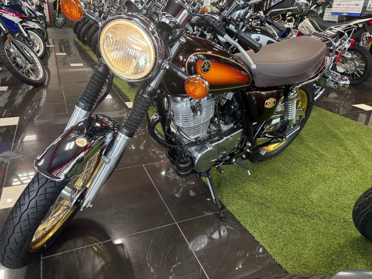 Yamaha SR400 40TH ANNIVERSARY EDITION 2019, рама RH16J-000351 – мотоцикл из Японии с аукциона IAUC, фото 4
