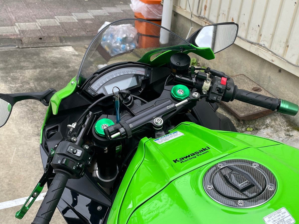 Kawasaki NINJA ZX-10R 2018, рама JKAZXT00SSA014514 – мотоцикл из Японии с аукциона IAUC, фото 5