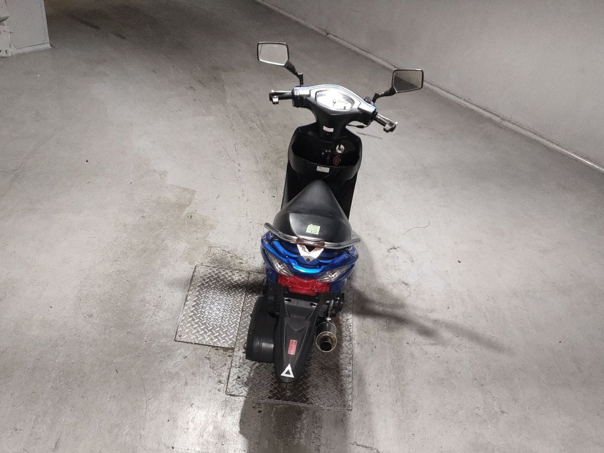 Suzuki V125S, рама CF4MA-112205 – мотоцикл из Японии с аукциона JBA, фото 6