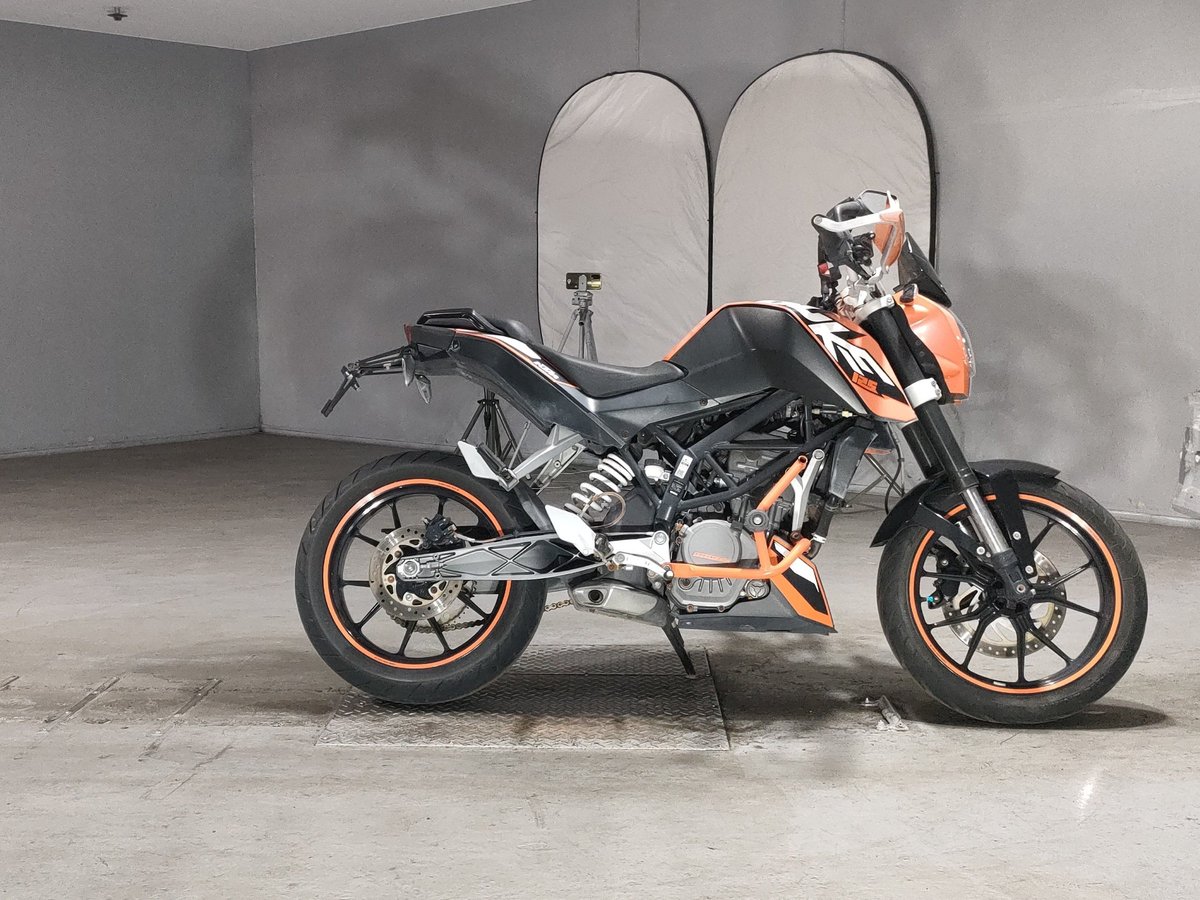 KTM 125 DUKE 2011, рама VBKJGA4F1BC000254 – мотоцикл из Японии с аукциона JBA, фото 1