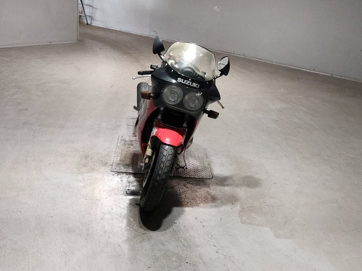 Suzuki GSX-R1100, рама GU74A-101218 – мотоцикл из Японии с аукциона JBA, фото 3