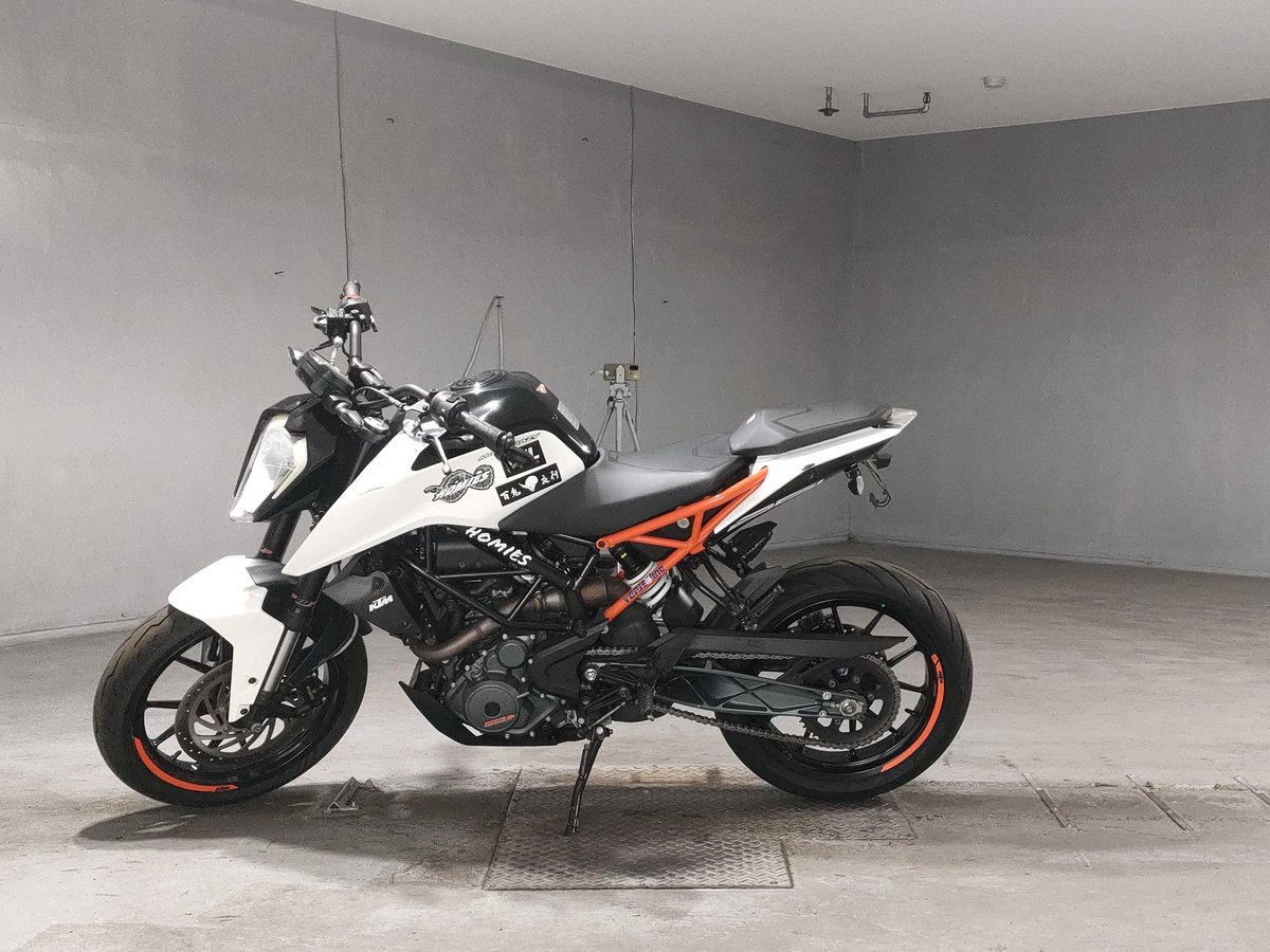 KTM 250 DUKE 2017, рама VBKJPE403HC041111 – мотоцикл из Японии с аукциона JBA, фото 2