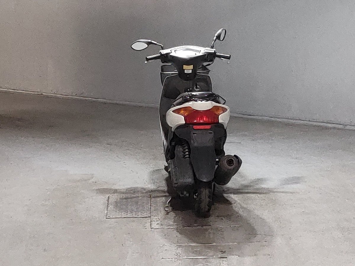 Suzuki V125S, рама CF4MA-104109 – мотоцикл из Японии с аукциона JBA, фото 4