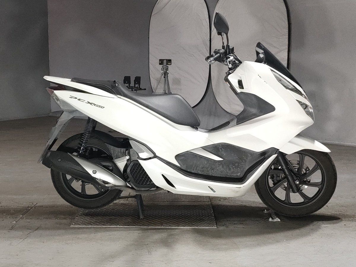Honda PCX150 2018, рама KF30-1004808 – мотоцикл из Японии с аукциона JBA, фото 1
