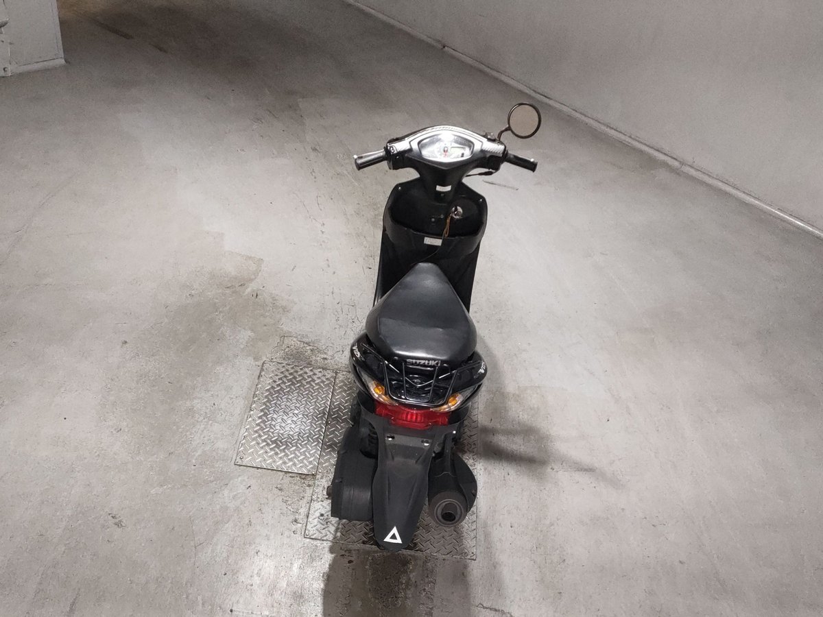 Suzuki V125S, рама CF4MA-158451 – мотоцикл из Японии с аукциона JBA, фото 6