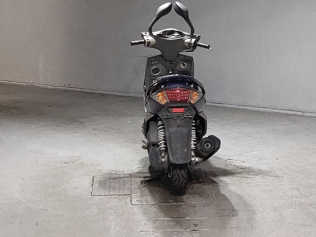 Yamaha CYGNUS 125X 2011, рама RKRSE4640BA504800 – мотоцикл из Японии с аукциона JBA, фото 4