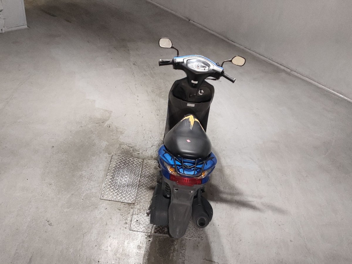 Suzuki V125S, рама CF4MA-150401 – мотоцикл из Японии с аукциона JBA, фото 6