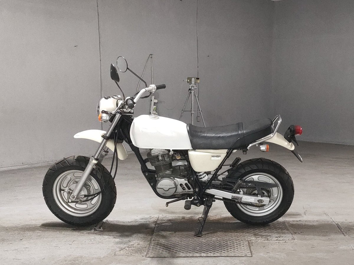 Honda APE100 2002, рама HC07-1002623 – мотоцикл из Японии с аукциона JBA, фото 2