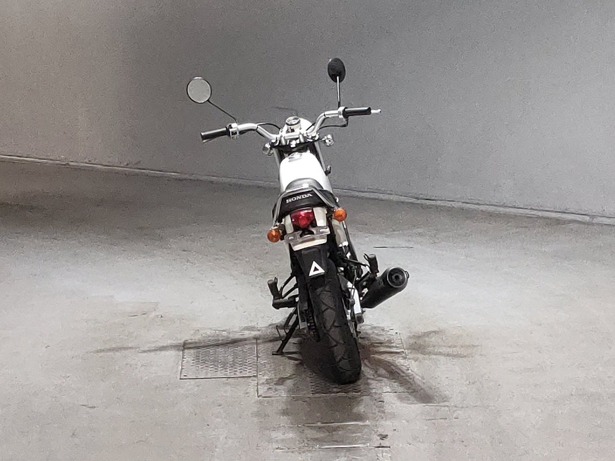 Honda APE100 2002, рама HC07-1002623 – мотоцикл из Японии с аукциона JBA, фото 4