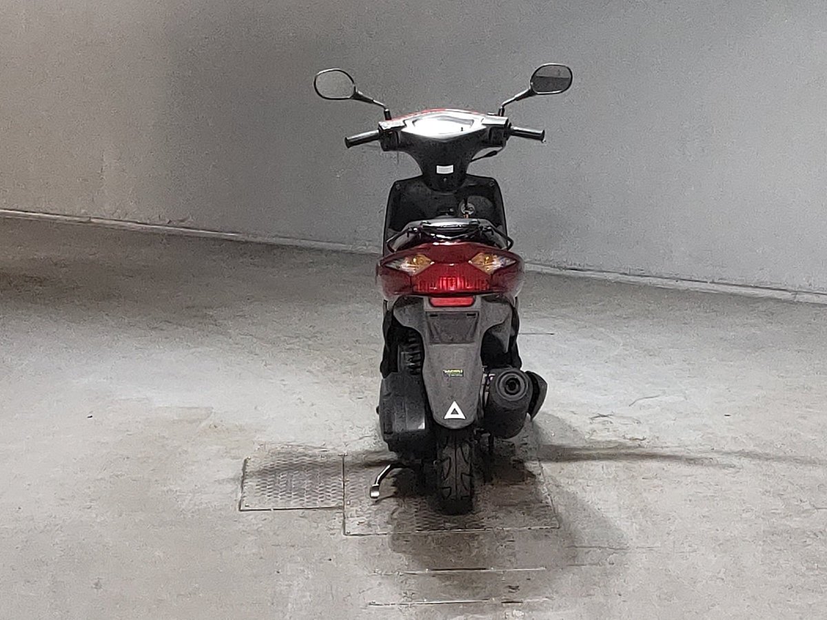 Suzuki V125S, рама CF4MA-148207 – мотоцикл из Японии с аукциона JBA, фото 4