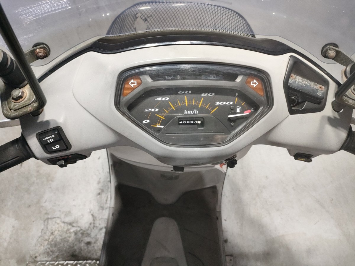 Honda LEAD100 2001, рама JF06-1222905 – мотоцикл из Японии с аукциона JBA, фото 5