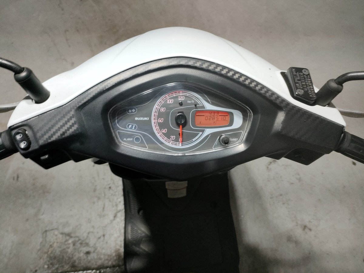 Suzuki V125S, рама CF4MA-166609 – мотоцикл из Японии с аукциона JBA, фото 5