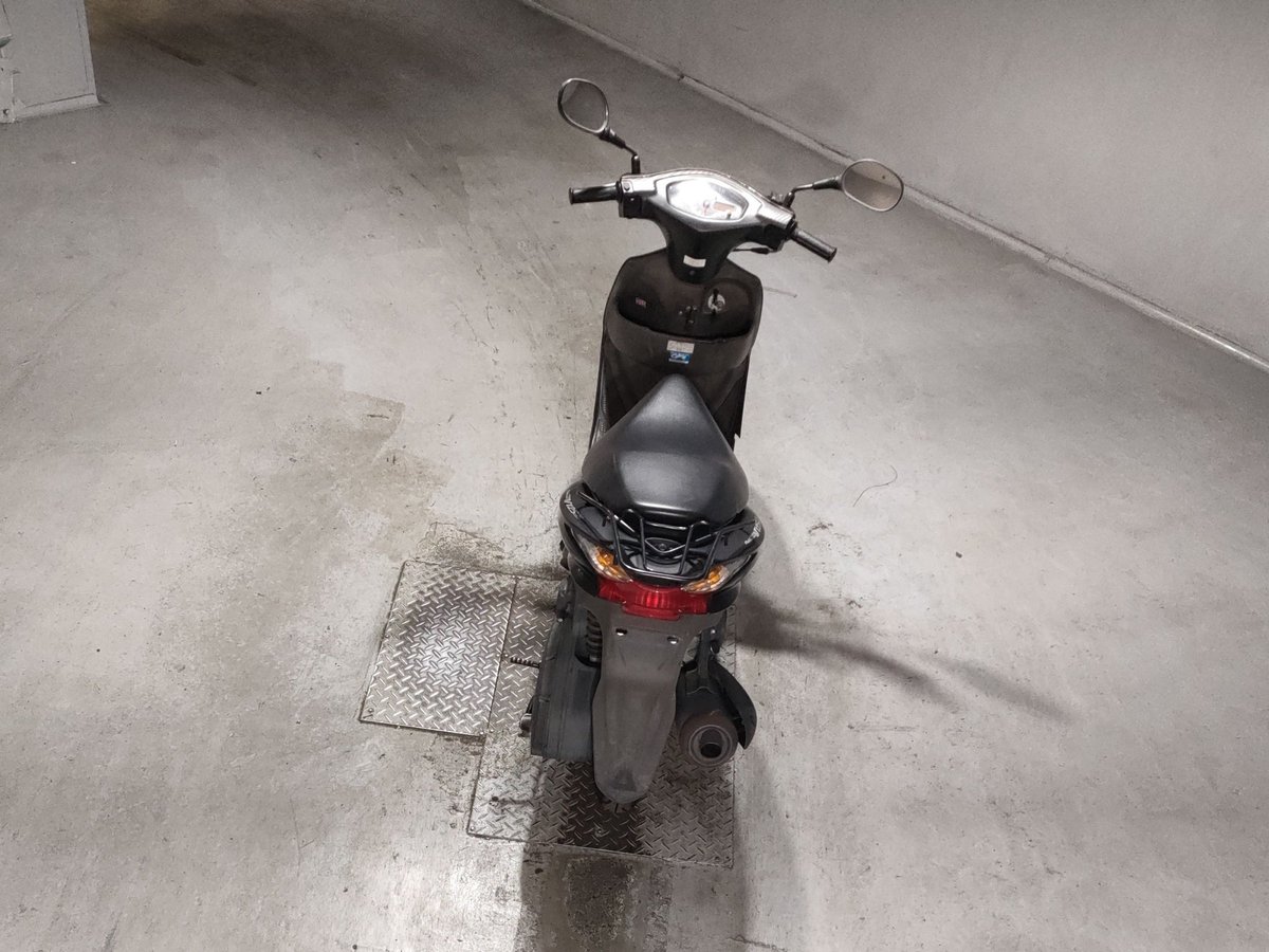 Suzuki V125S, рама CF4MA-148669 – мотоцикл из Японии с аукциона JBA, фото 6