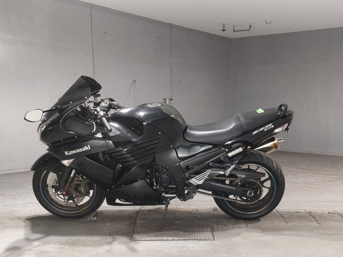 Kawasaki ZZ-R1400 2006, рама ZXT40A-003214 – мотоцикл из Японии с аукциона JBA, фото 2