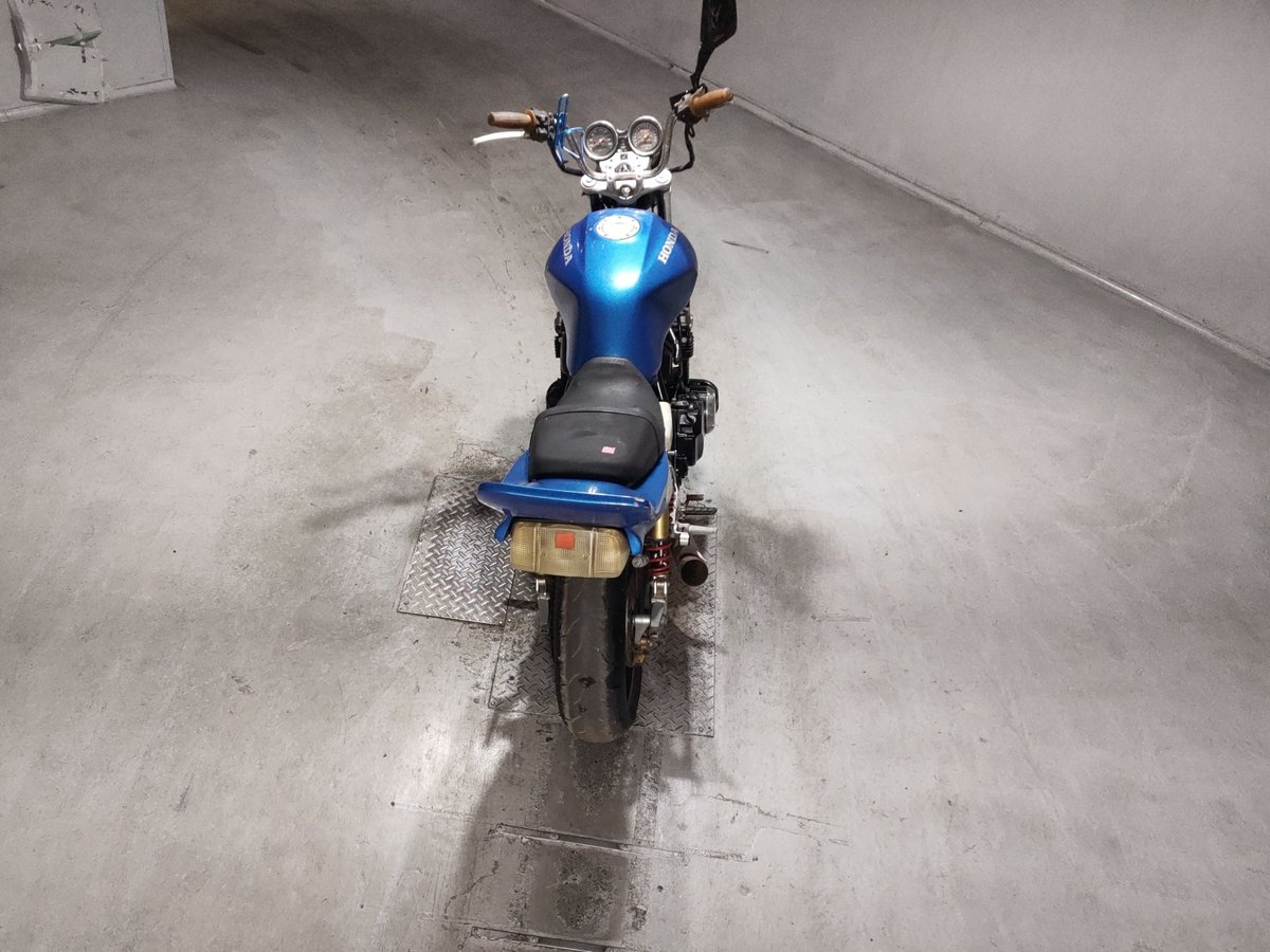 Honda CB400SFV 2001, рама NC39-1045391 – мотоцикл из Японии с аукциона JBA, фото 6