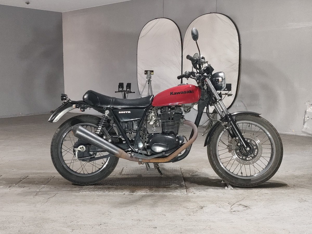Kawasaki 250TR, рама BJ250F-012554 – мотоцикл из Японии с аукциона JBA, фото 1