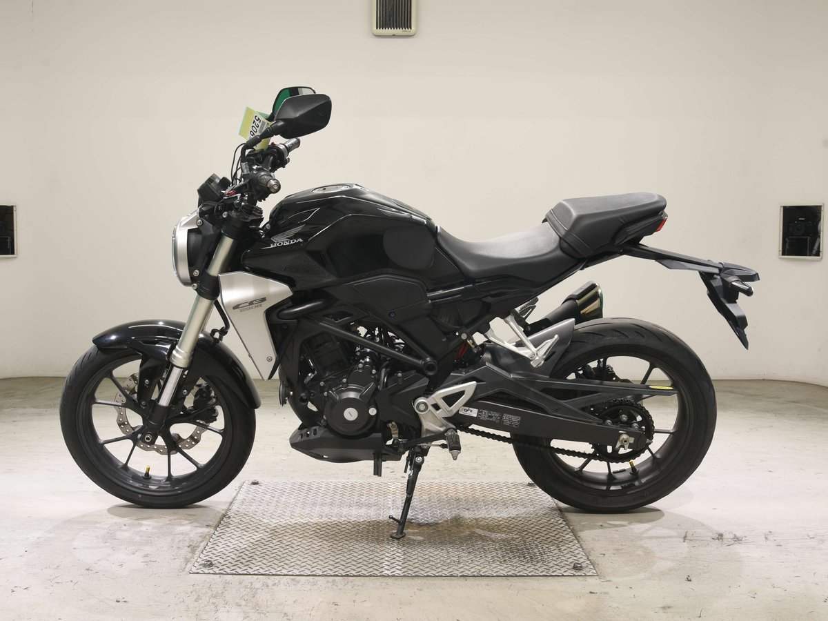 Honda CBR250RR 2017, рама MC51-1004671 – мотоцикл из Японии с аукциона BDS, фото 2