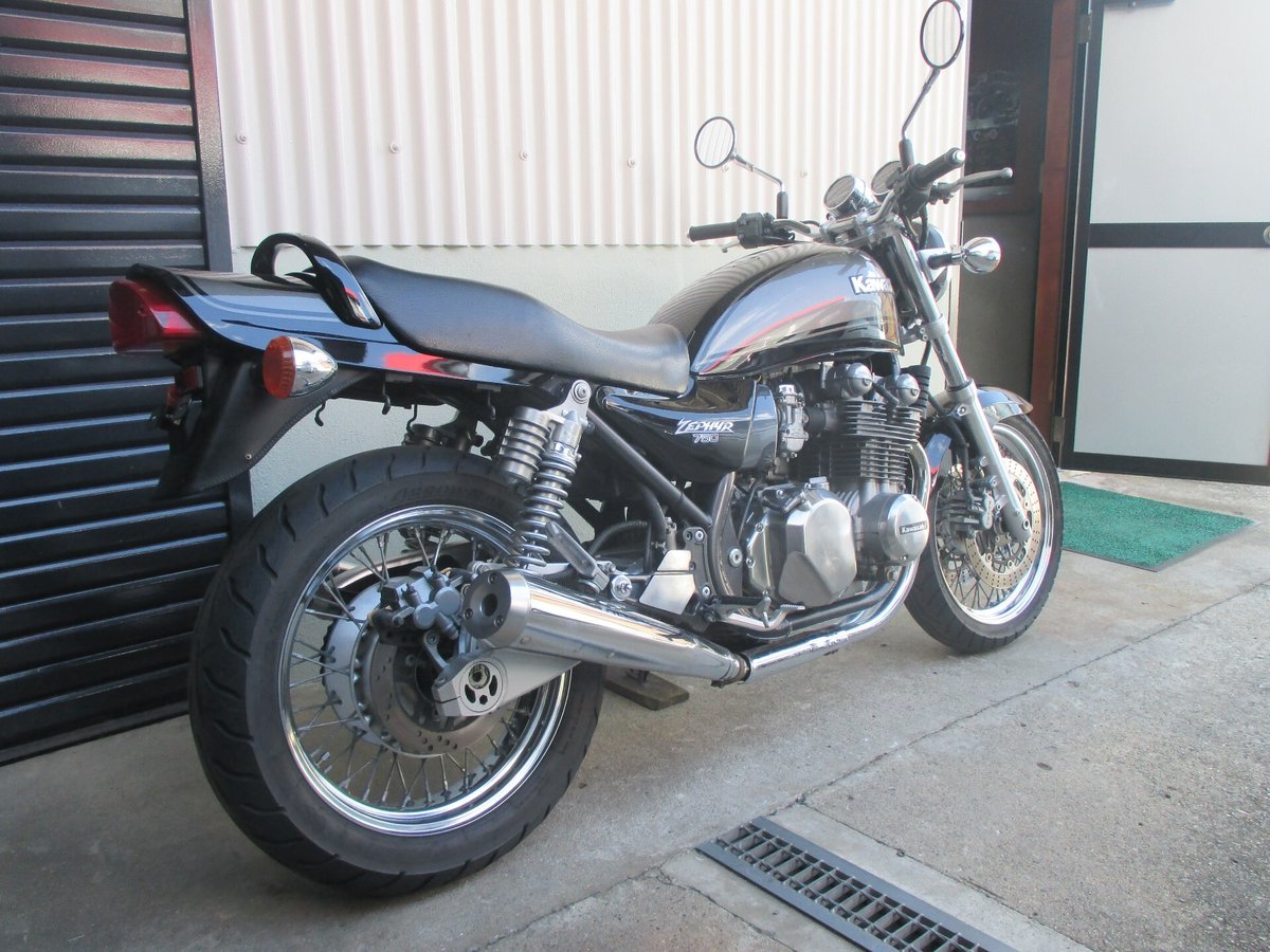 Kawasaki ゼファー750RS 2019, рама ZR750D-000046 – мотоцикл из Японии с аукциона IAUC, фото 5
