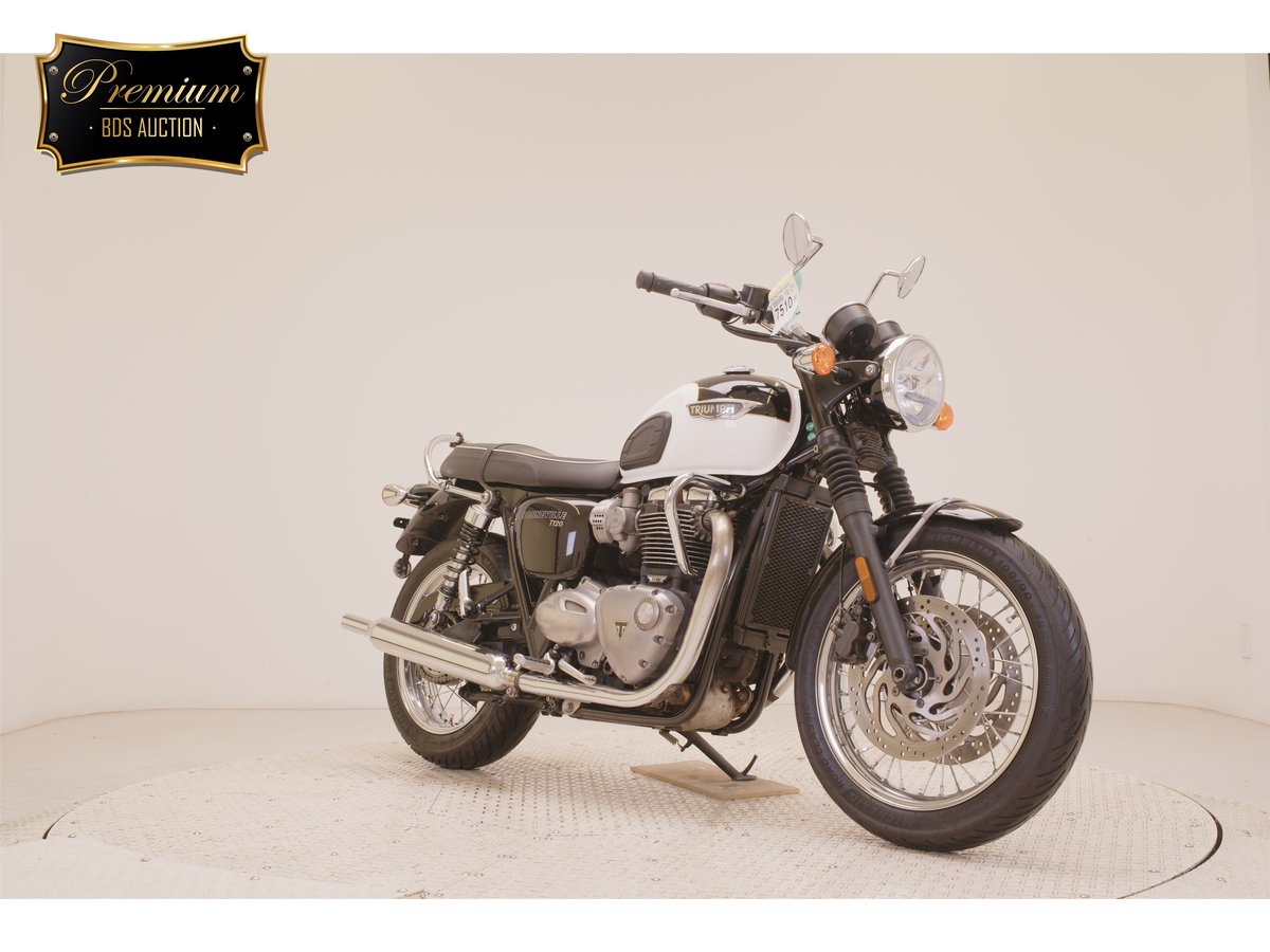 Triumph BONNEVILLE T120 2016, рама SMTDAD75HWH769839 – мотоцикл из Японии с аукциона BDS, фото 3