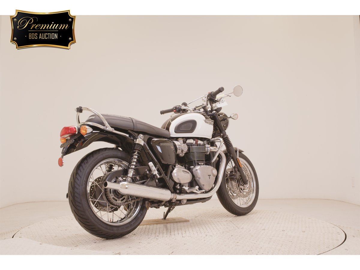 Triumph BONNEVILLE T120 2016, рама SMTDAD75HWH769839 – мотоцикл из Японии с аукциона BDS, фото 5