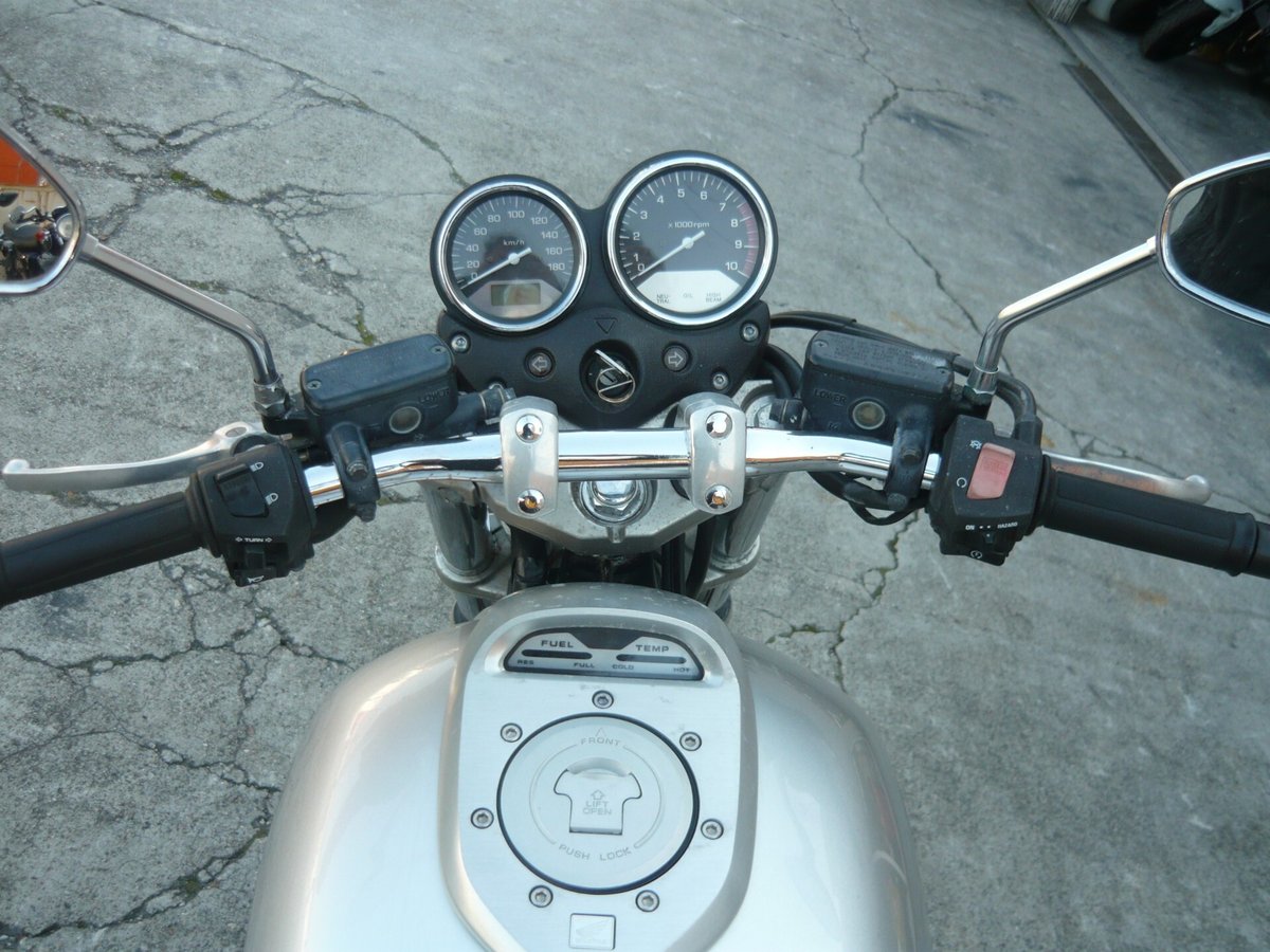Honda X4 1998, рама SC38-1100298 – мотоцикл из Японии с аукциона IAUC, фото 3