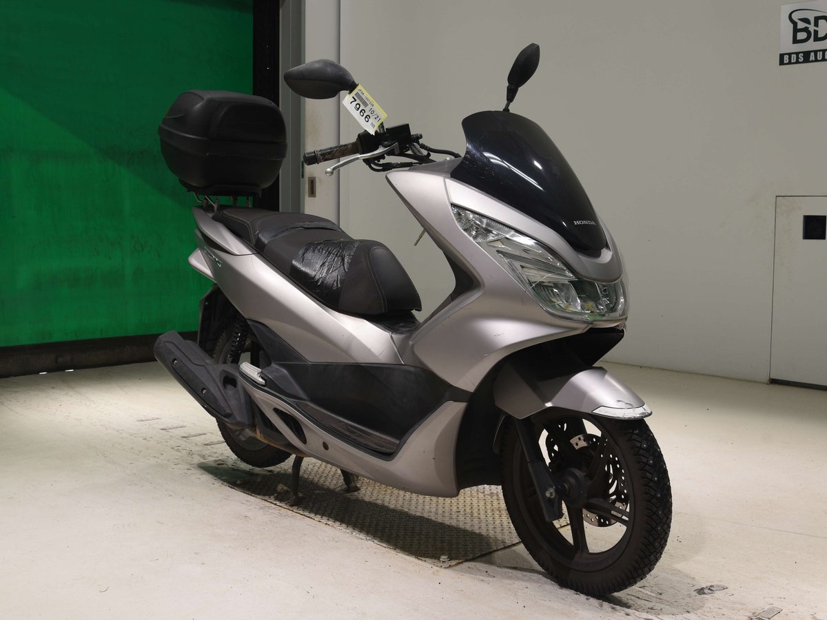 Honda PCX125 2017, рама JF56-1207236 – мотоцикл из Японии с аукциона BDS, фото 3