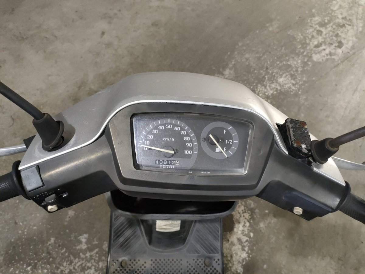 Suzuki ADDRESS V100, рама CE13A-122742 – мотоцикл из Японии с аукциона JBA, фото 5