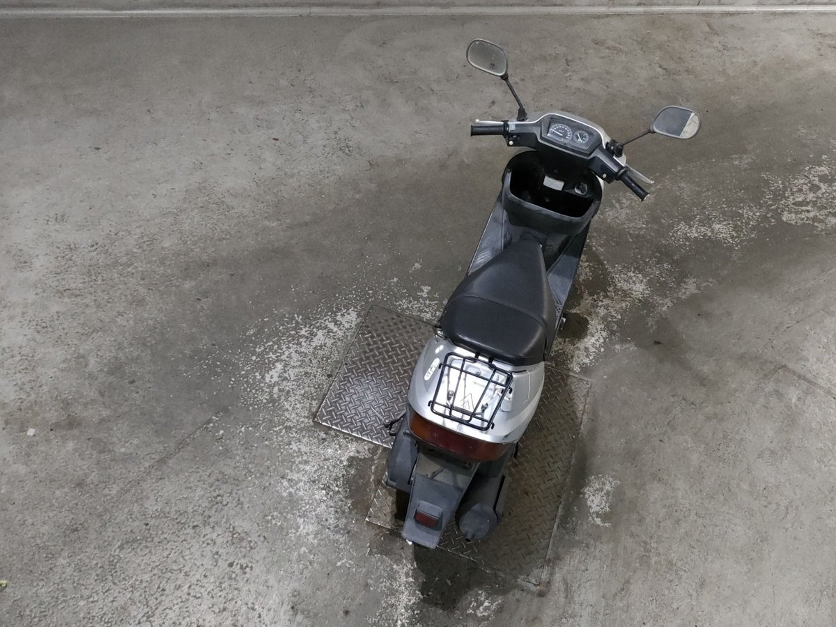 Suzuki ADDRESS V100, рама CE13A-122742 – мотоцикл из Японии с аукциона JBA, фото 6