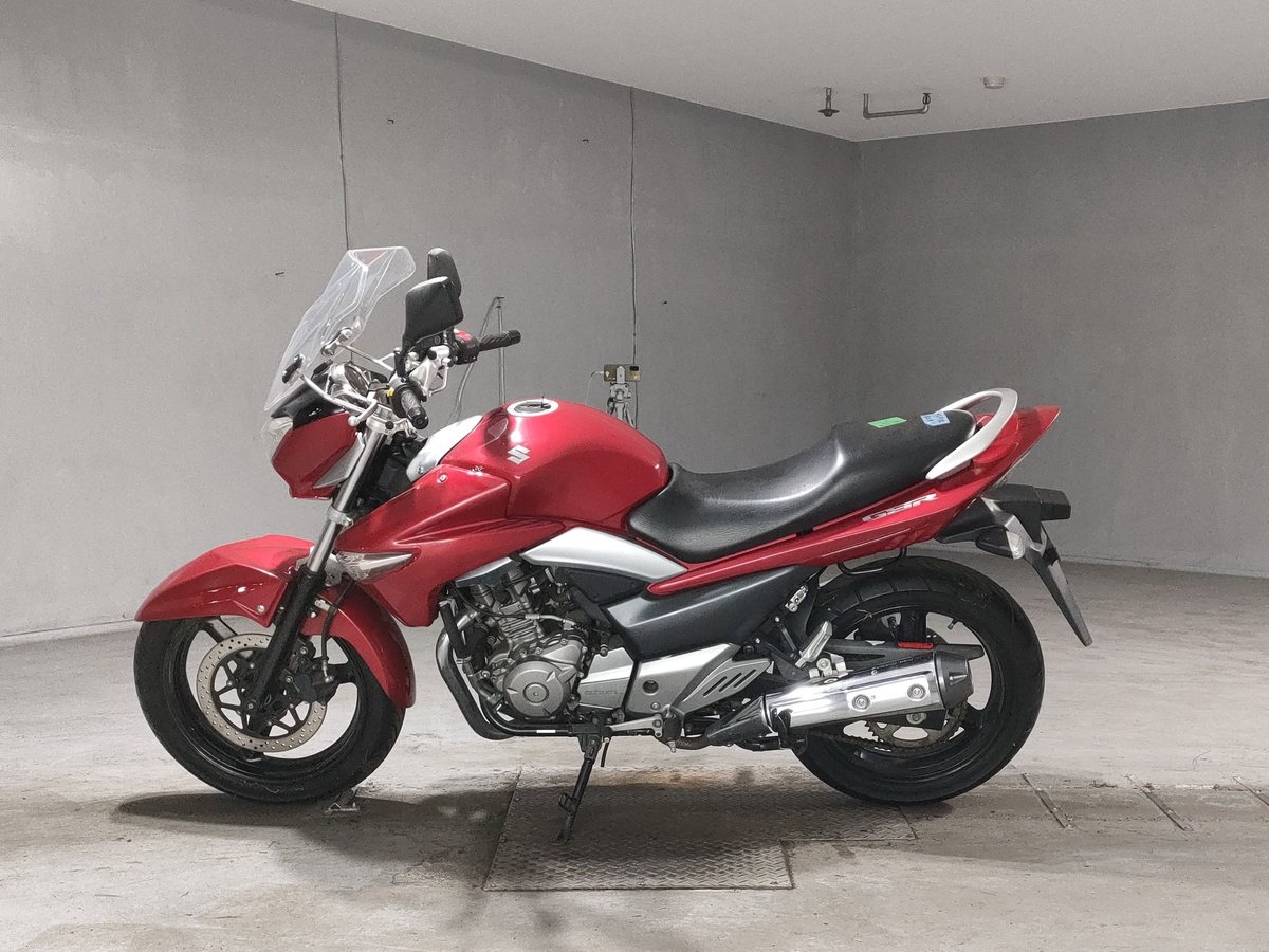 Suzuki GSR250, рама LC6GJ55D001102157 – мотоцикл из Японии с аукциона JBA, фото 2