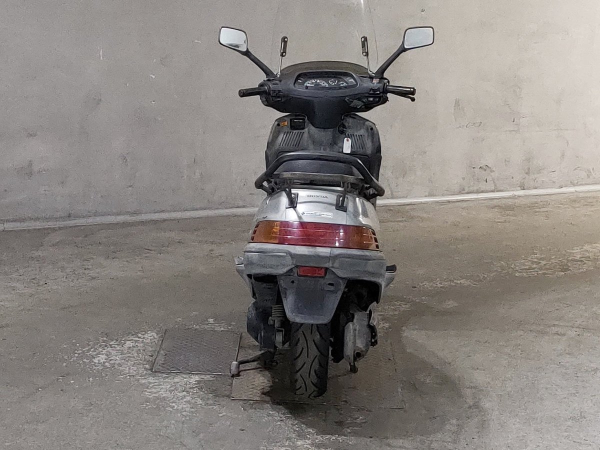 Honda FREEWAY, рама MF03-1102098 – мотоцикл из Японии с аукциона JBA, фото 4