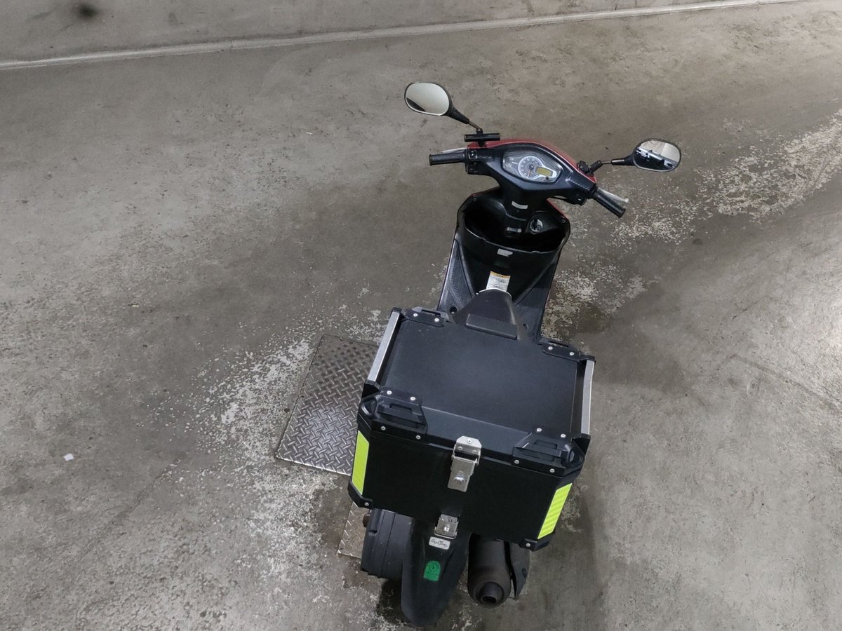 Suzuki V125S, рама CF4MA-148292 – мотоцикл из Японии с аукциона JBA, фото 6