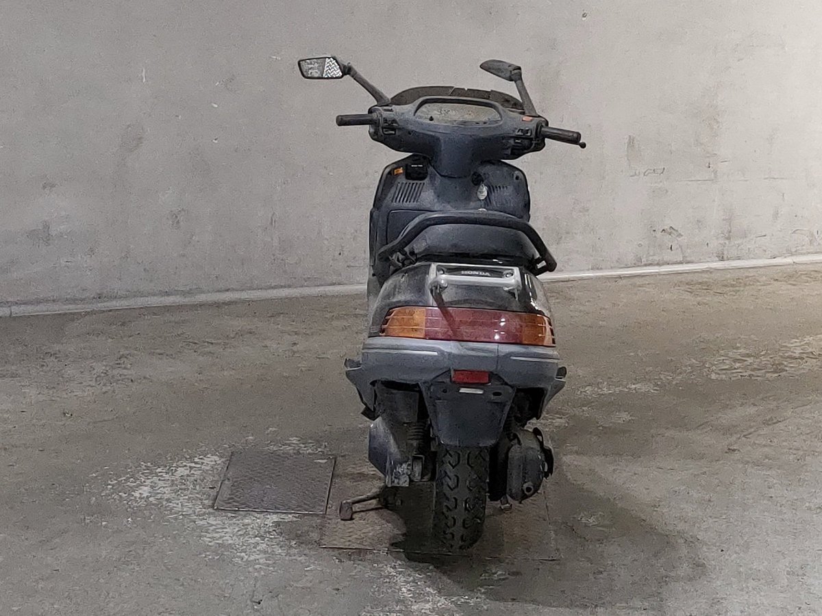 Honda FREEWAY 1989, рама MF03-1014688 – мотоцикл из Японии с аукциона JBA, фото 4