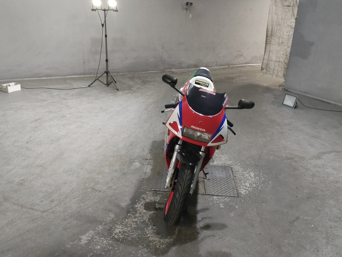 Honda NSR250R 1994, рама MC28-1002771 – мотоцикл из Японии с аукциона JBA, фото 3