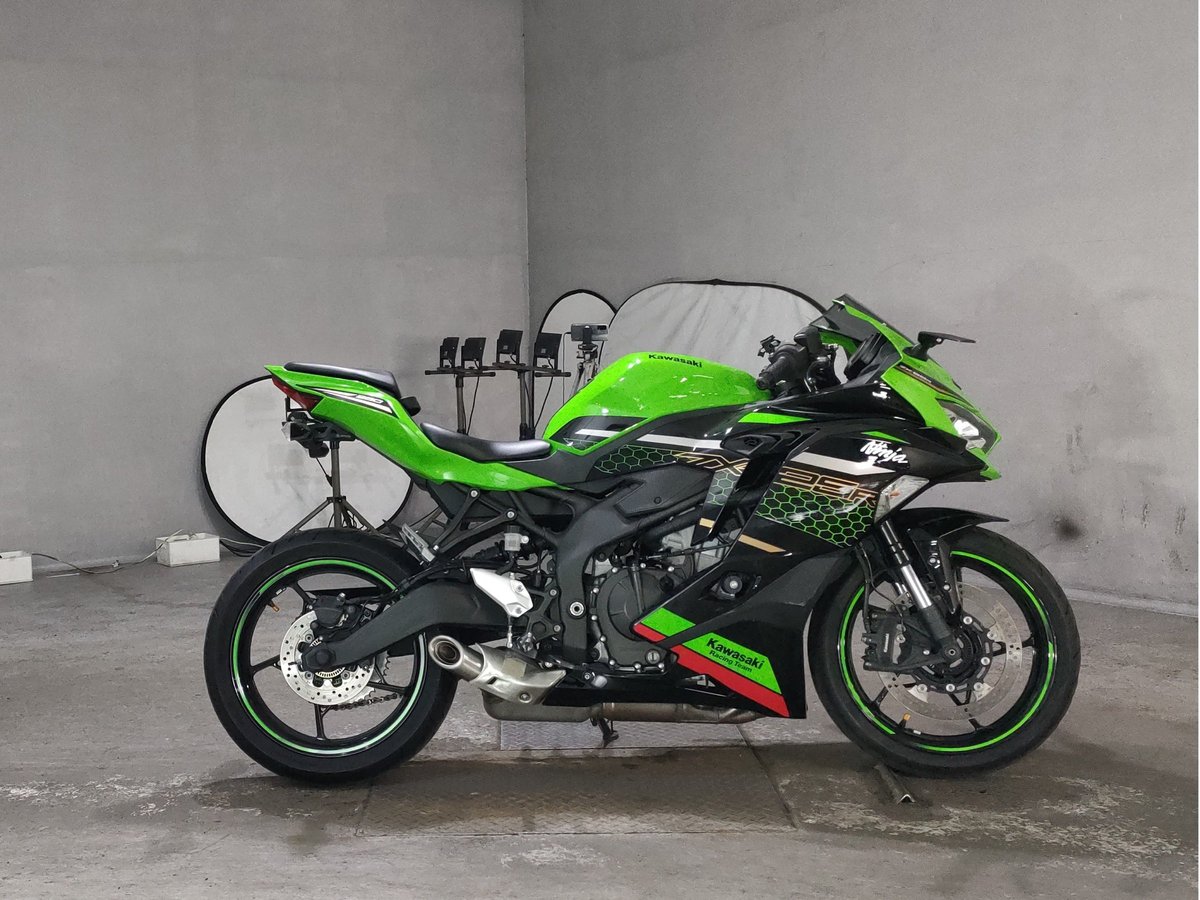 Kawasaki NINJA ZX-25R KRT, рама ZX250E-A04766 – мотоцикл из Японии с аукциона JBA, фото 1