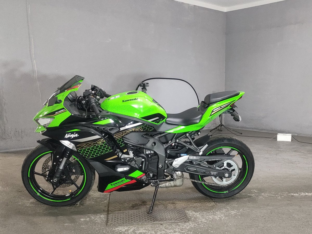 Kawasaki NINJA ZX-25R KRT, рама ZX250E-A04766 – мотоцикл из Японии с аукциона JBA, фото 2
