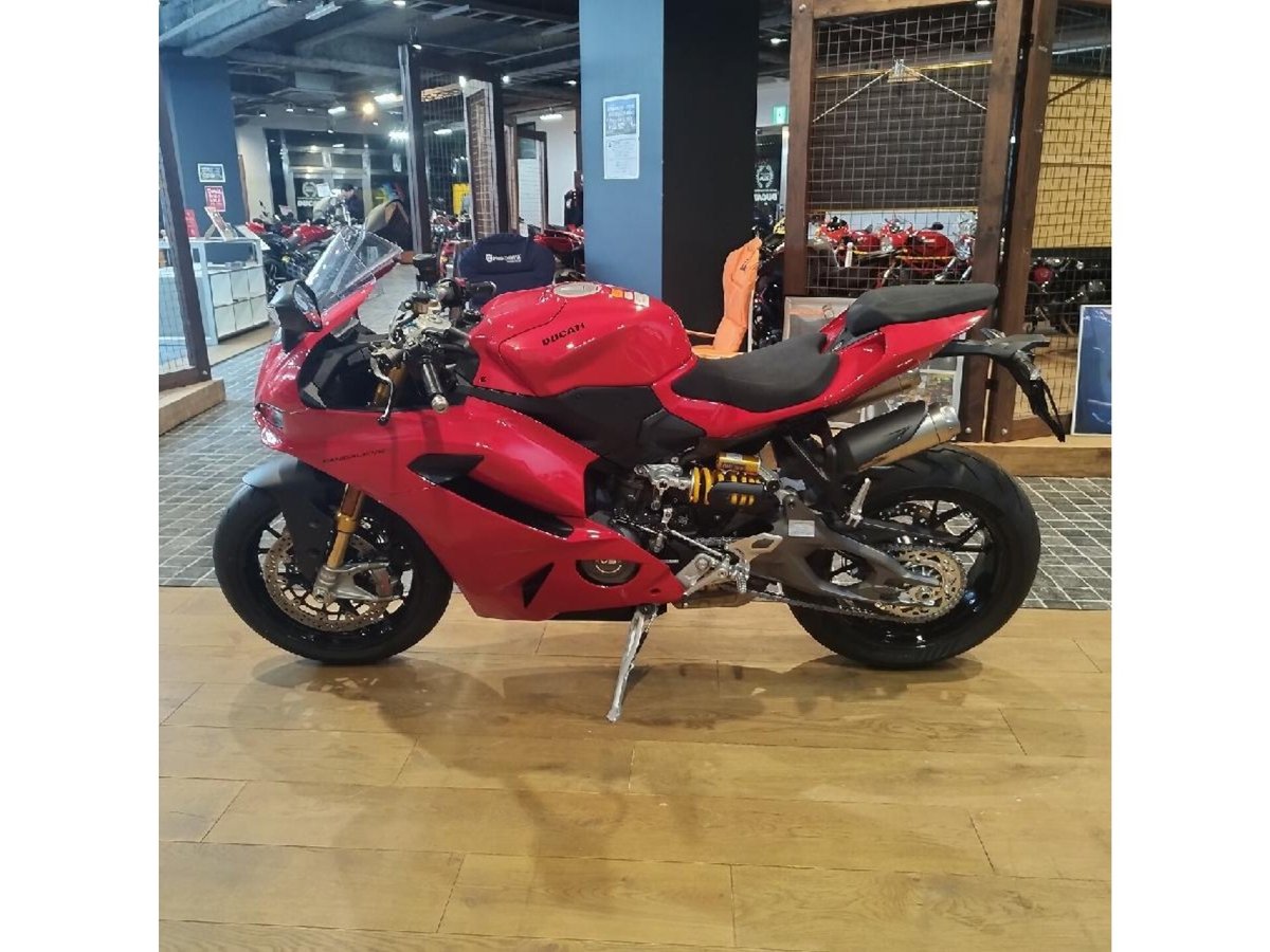 Ducati PANIGALE V2S 2026, рама ZDM3H00AAST000*** – мотоцикл из Японии с аукциона IAUC, фото 4
