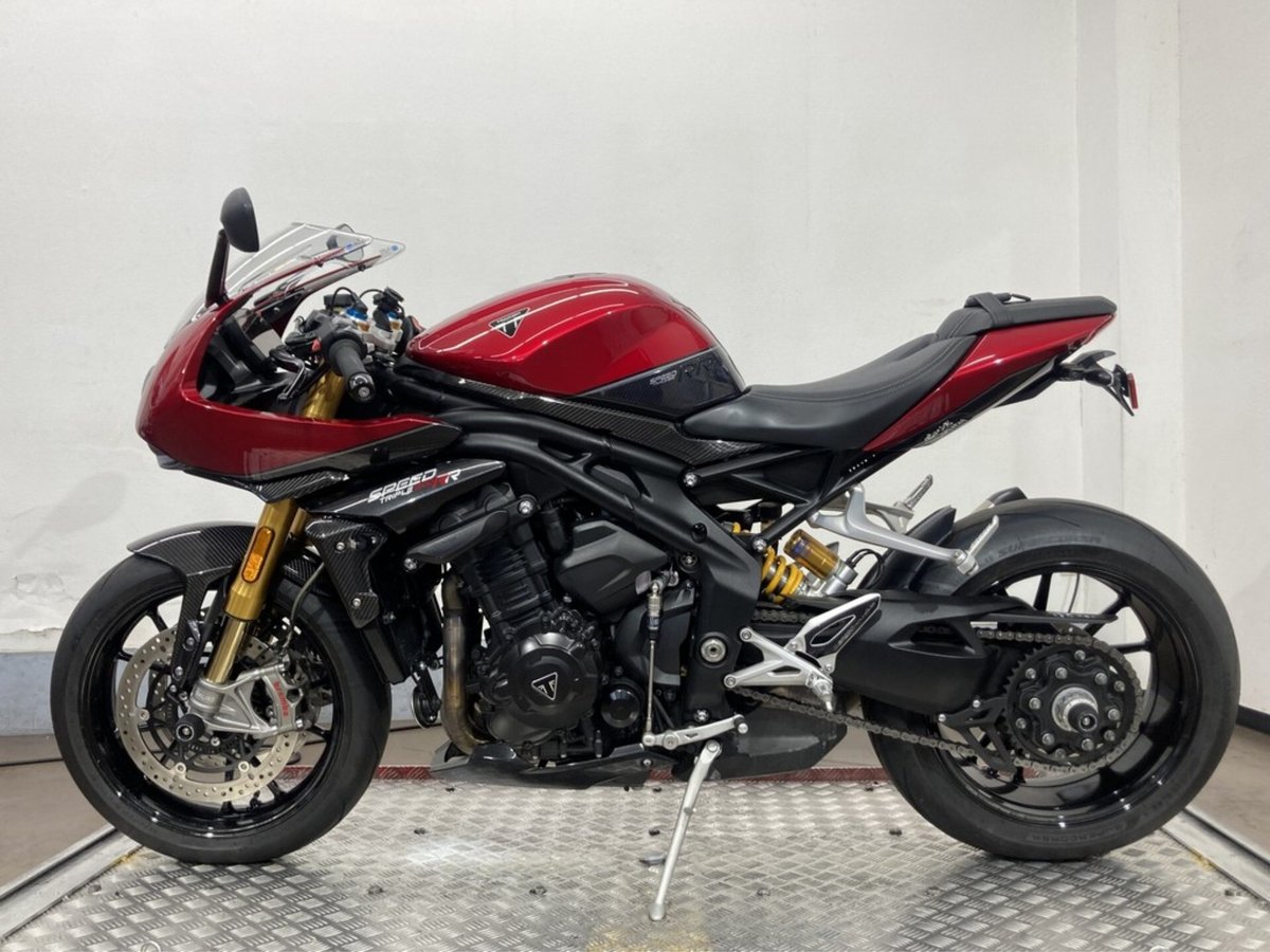 Triumph TRIPLE 1200 RR 2022, рама SMTS3P02SCNAY0735 – мотоцикл из Японии с аукциона IAUC, фото 2