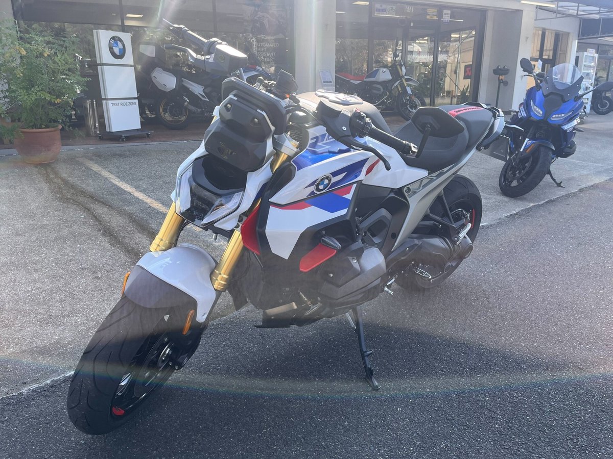 BMW R1300R 2026, рама WB10M5103T6M57*** – мотоцикл из Японии с аукциона IAUC, фото 1