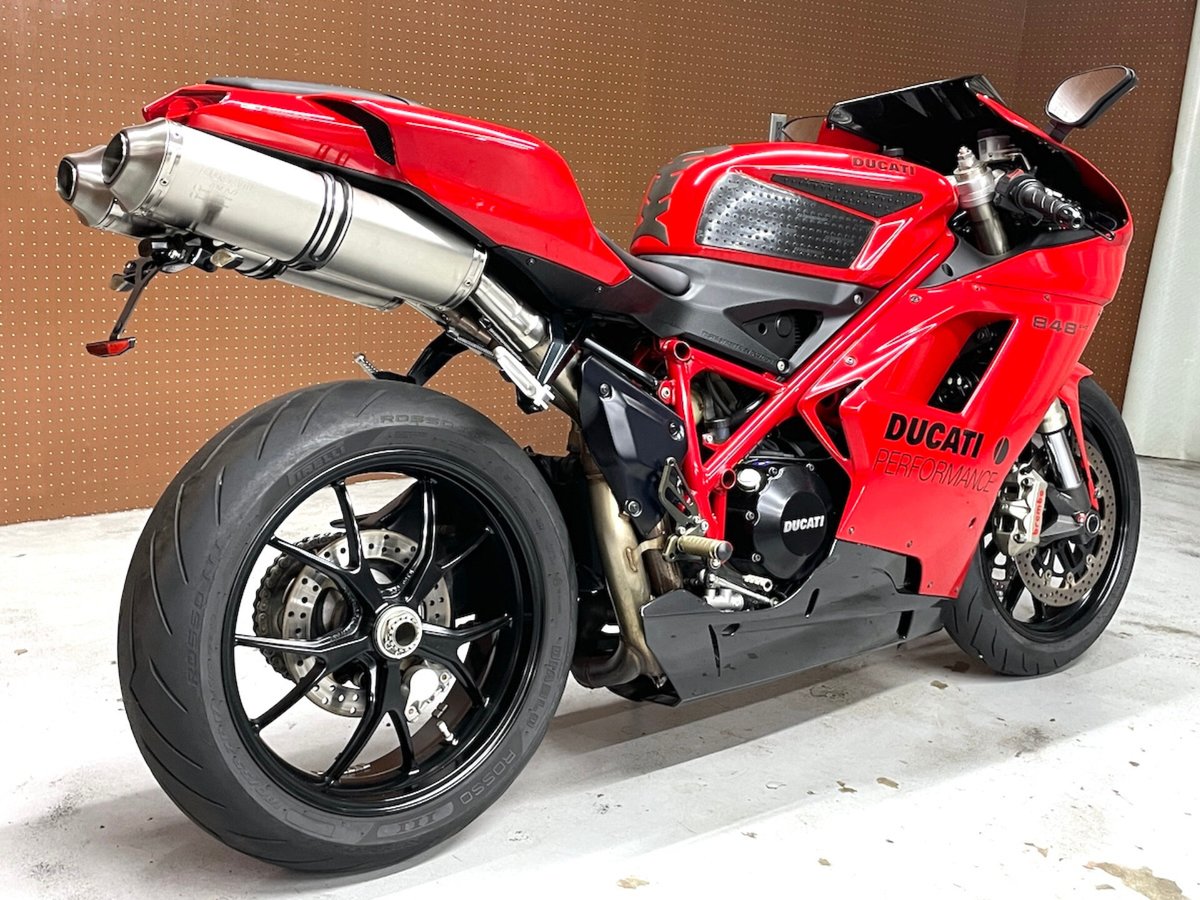 Ducati 848EVO 2015, рама ZDMH602AABB018657 – мотоцикл из Японии с аукциона IAUC, фото 3