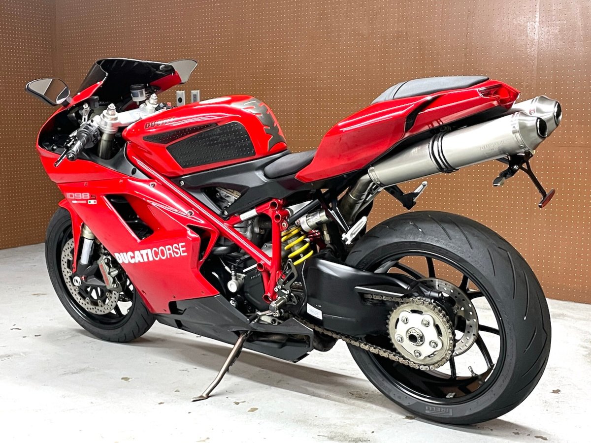 Ducati 848EVO 2015, рама ZDMH602AABB018657 – мотоцикл из Японии с аукциона IAUC, фото 4