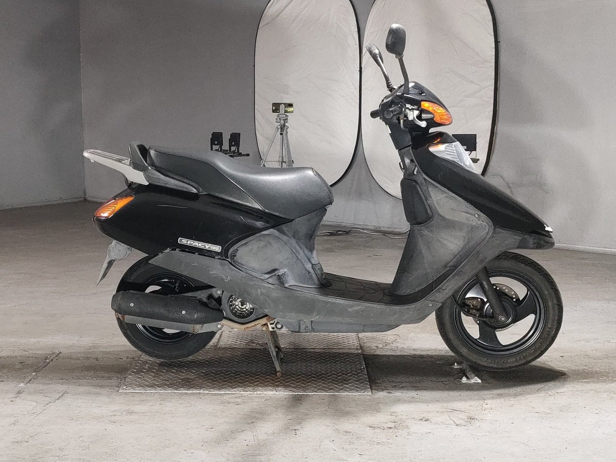 Honda SPICY100 2006, рама JF13-1101702 – мотоцикл из Японии с аукциона JBA, фото 1