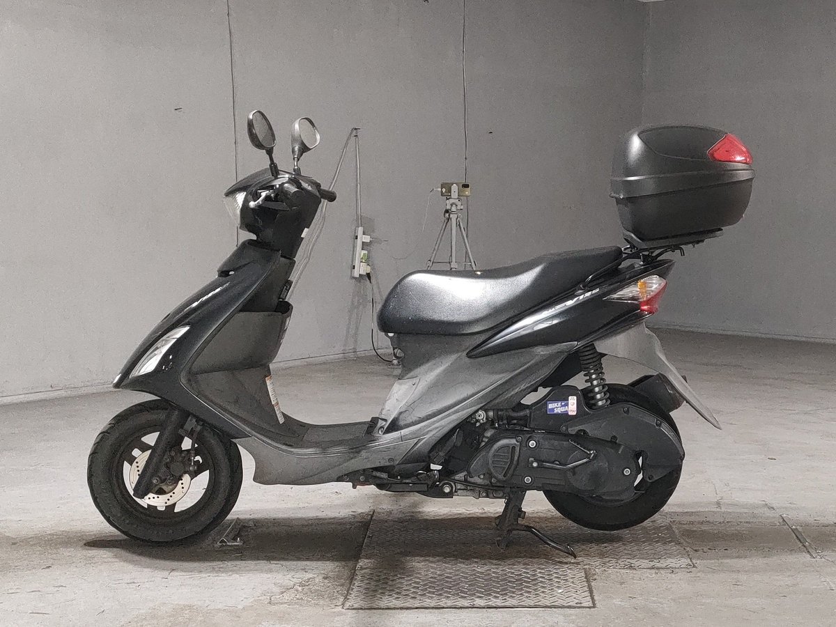 Suzuki V125S, рама CF4MA-139350 – мотоцикл из Японии с аукциона JBA, фото 2