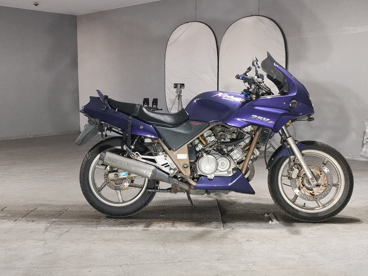 Honda VT250F XELVIS 1992, рама MC25-1005008 – мотоцикл из Японии с аукциона JBA, фото 1