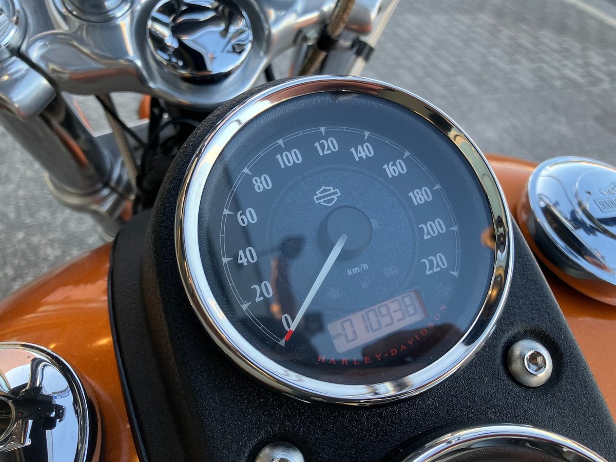 HD LOW RIDER FXDL1450 2015, рама 5HD1GN4E5FC307195 – мотоцикл из Японии с аукциона IAUC, фото 3